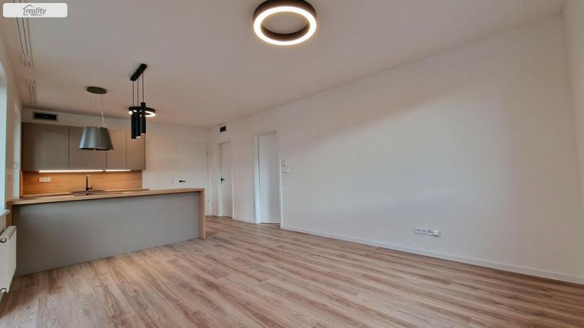 Pronájem bytu 2+kk, Lety, Pražská, 60 m2