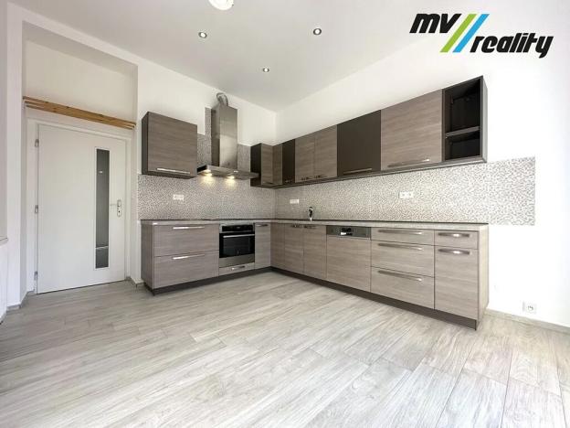 Pronájem bytu 1+1, Jičín, Tyršova, 50 m2