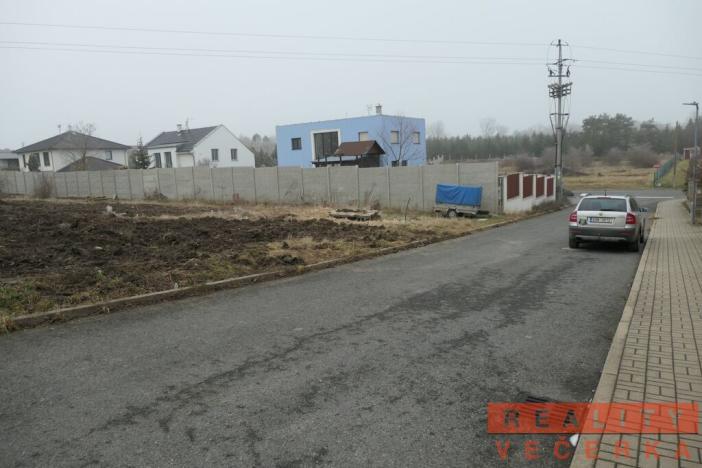 Prodej pozemku pro bydlení, Chýně, 640 m2