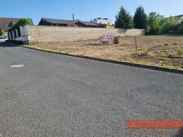 Prodej pozemku pro bydlení, Chýně, 640 m2