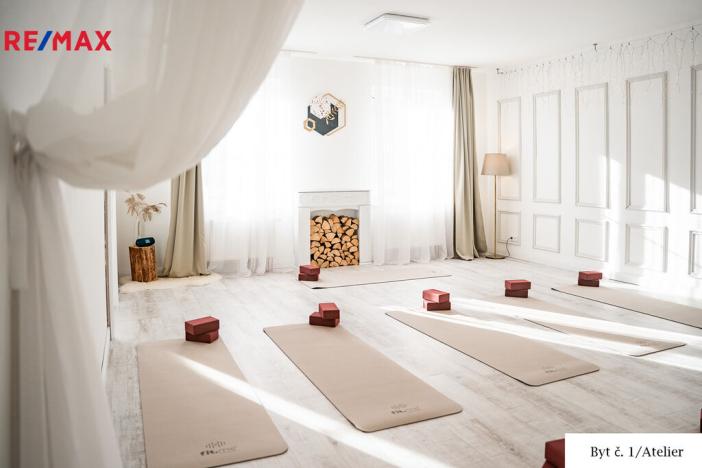 Prodej rodinného domu, Zvěrkovice, 372 m2