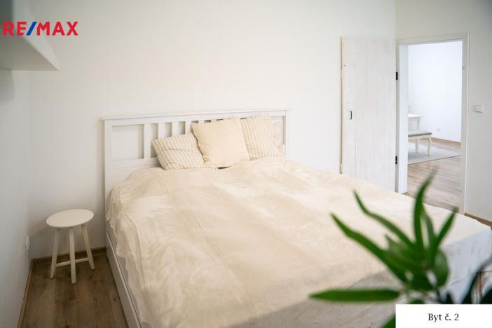 Prodej rodinného domu, Zvěrkovice, 372 m2