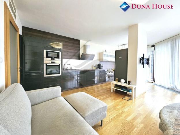 Pronájem bytu 1+kk, Praha - Žižkov, Ke kapslovně, 64 m2