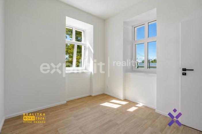 Prodej bytu 3+kk, Hostovlice, 65 m2