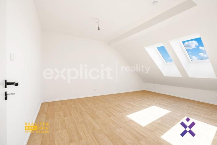 Prodej bytu 3+kk, Hostovlice, 59 m2