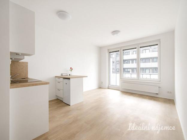 Pronájem bytu 1+kk, Praha - Stodůlky, Klementova, 31 m2