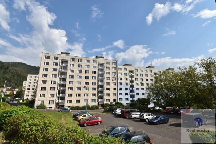 Prodej bytu 4+1, Ústí nad Labem - Mojžíř, Jindřicha Plachty, 99 m2