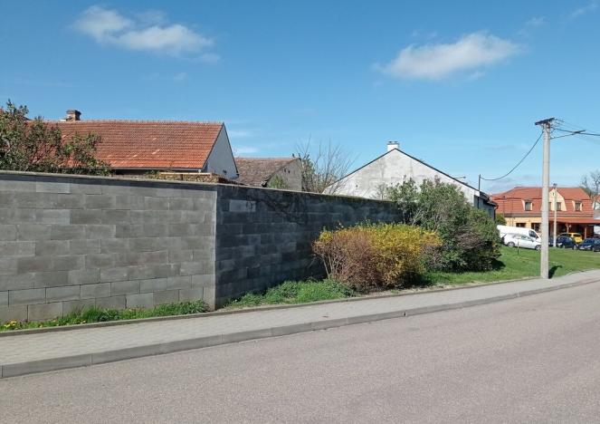 Prodej pozemku pro bydlení, Drnholec, Brněnská, 190 m2