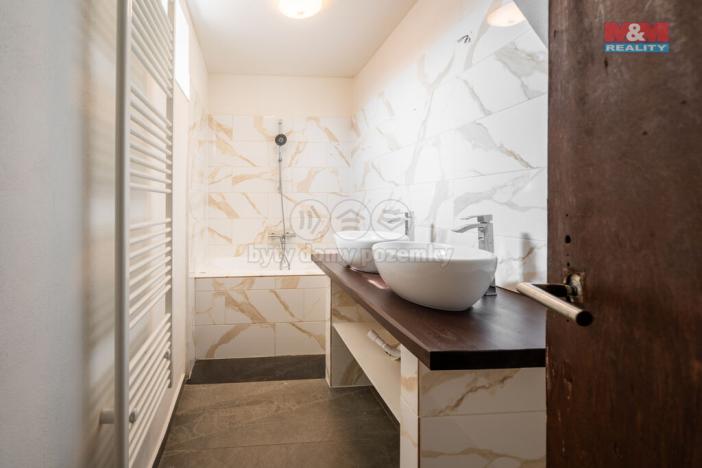 Prodej rodinného domu, Zalužany, 160 m2
