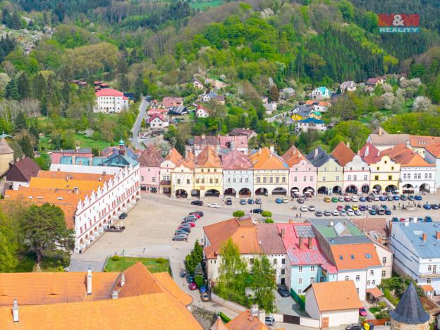 Prodej rodinného domu, Nové Město nad Metují, Husovo náměstí, 322 m2