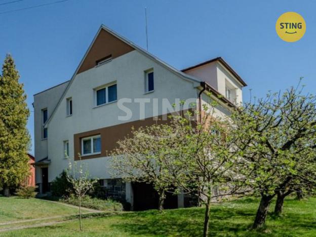 Prodej rodinného domu, Dolní Lhota, 240 m2