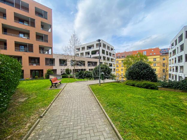 Prodej bytu 2+kk, Praha - Košíře, Musílkova, 61 m2