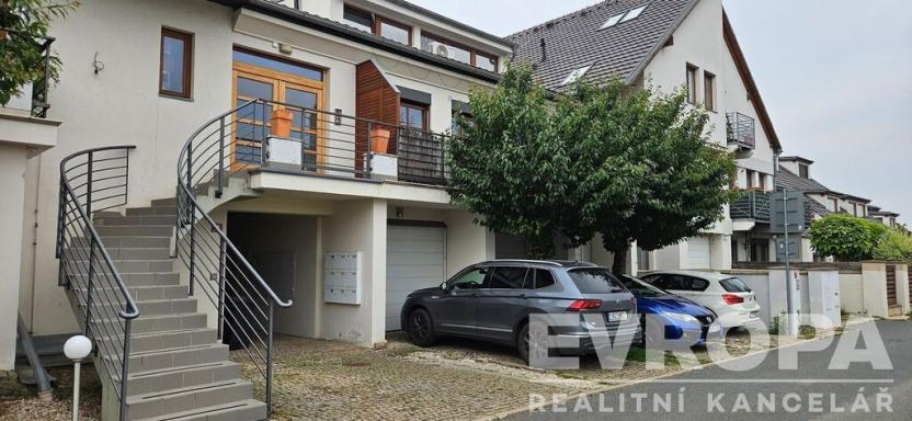 Prodej atypického bytu, Veleň, Polní, 96 m2