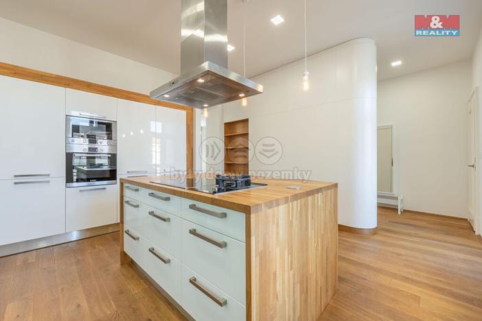 Pronájem bytu 3+1, Praha - Dejvice, Kafkova, 105 m2