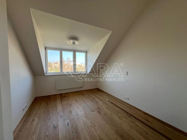 Pronájem bytu 2+kk, Praha - Strašnice, Černokostelecká, 47 m2