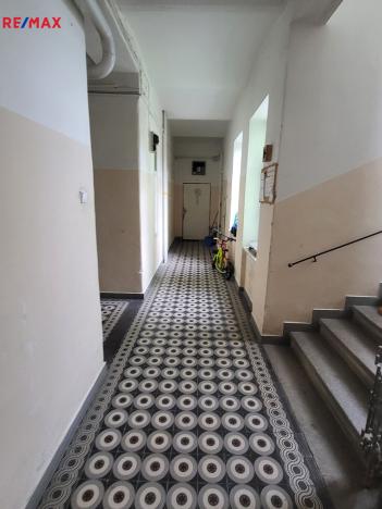 Prodej činžovního domu, Znojmo, Jarošova, 1200 m2