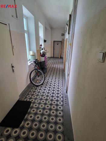 Prodej činžovního domu, Znojmo, Jarošova, 1200 m2