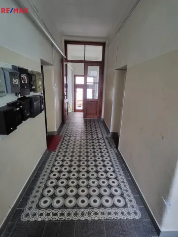 Prodej činžovního domu, Znojmo, Jarošova, 1200 m2