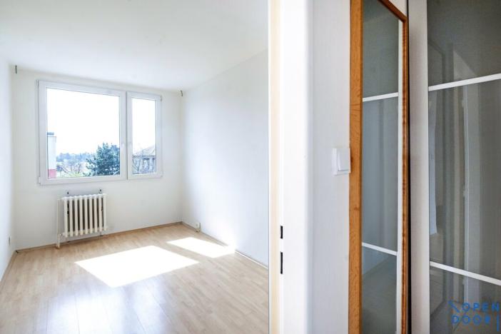 Prodej bytu 2+kk, Praha - Libeň, K Okrouhlíku, 43 m2