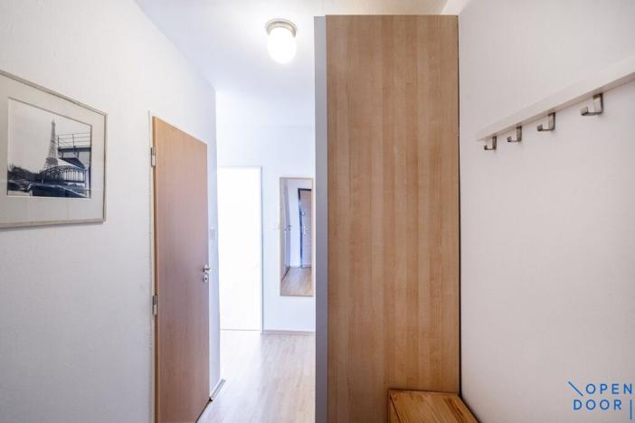 Prodej bytu 2+kk, Praha - Libeň, K Okrouhlíku, 43 m2