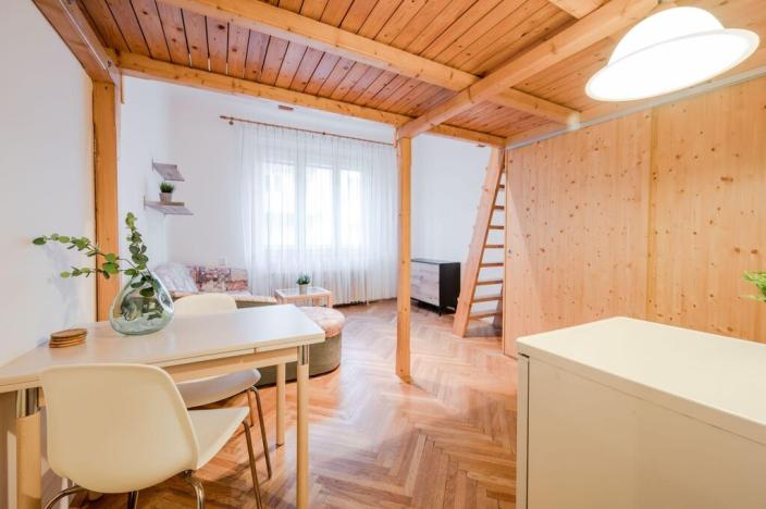 Pronájem bytu 1+kk, Praha - Vinohrady, Kouřimská, 27 m2