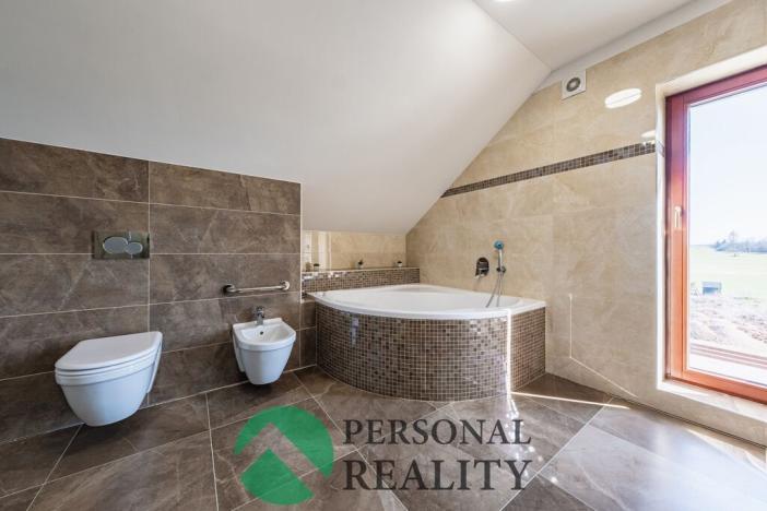 Prodej rodinného domu, Háje, 236 m2