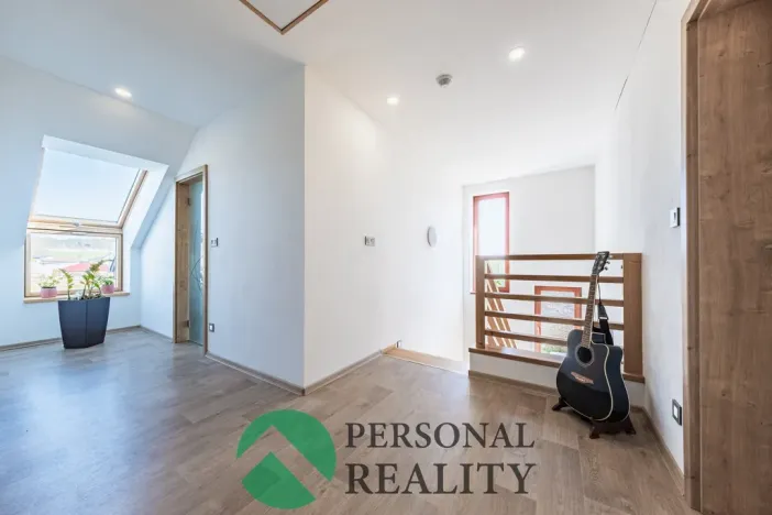 Prodej rodinného domu, Háje, 256 m2