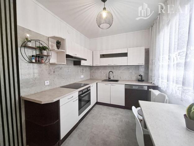 Pronájem bytu 2+1, Chomutov, Holešická, 62 m2