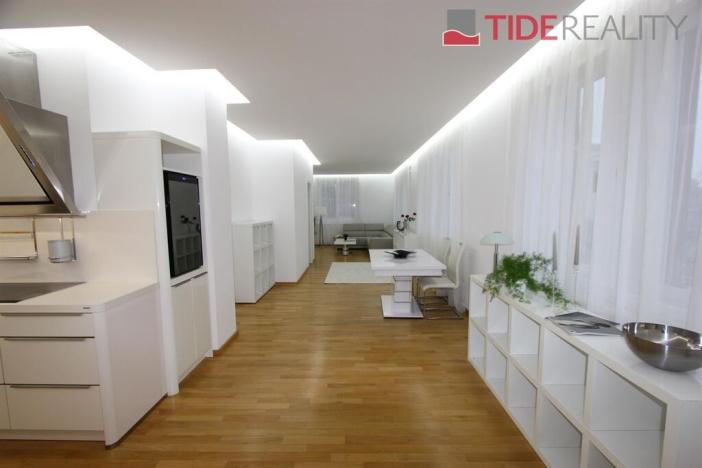 Pronájem bytu 3+kk, Praha - Střešovice, Střešovická, 100 m2