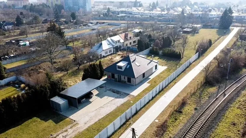 Prodej rodinného domu, Hodonín, Na Výhoně, 275 m2