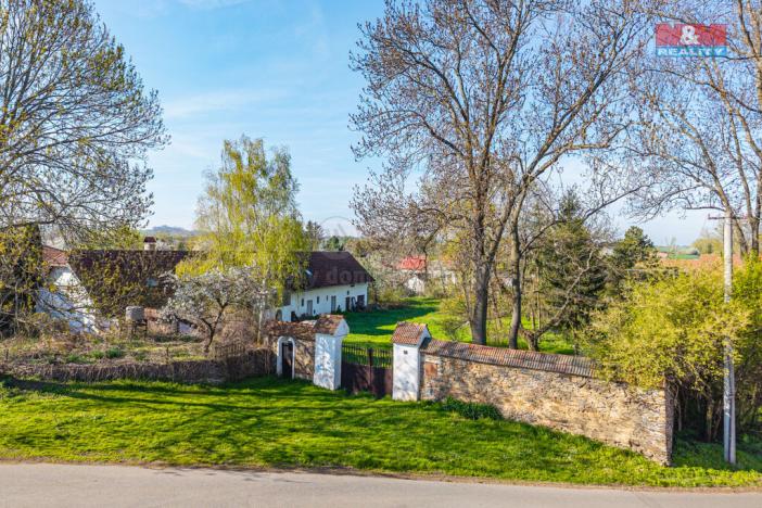 Prodej rodinného domu, Velim - Vítězov, 450 m2