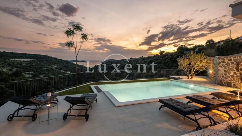 Prodej vily, Rogoznica, Chorvatsko, 220 m2