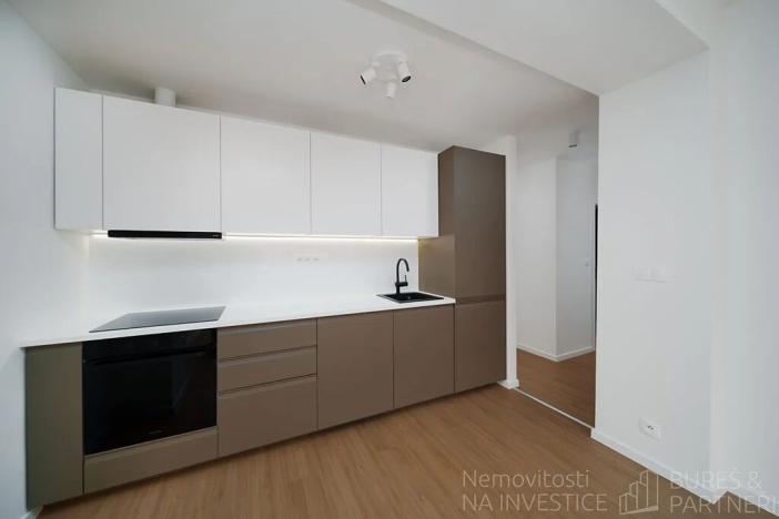 Pronájem bytu 3+kk, Praha - Letňany, Šumperská, 56 m2