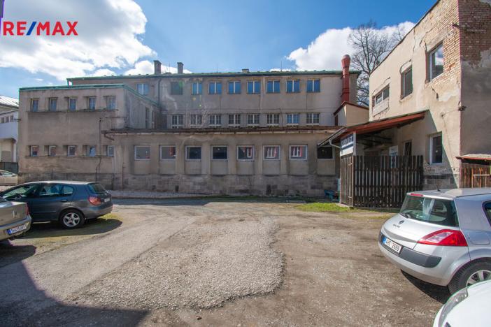 Prodej obchodního prostoru, Úpice, Dr. Teuchmanna, 1817 m2