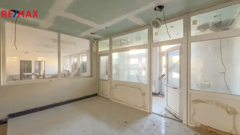 Prodej obchodního prostoru, Úpice, Dr. Teuchmanna, 1817 m2