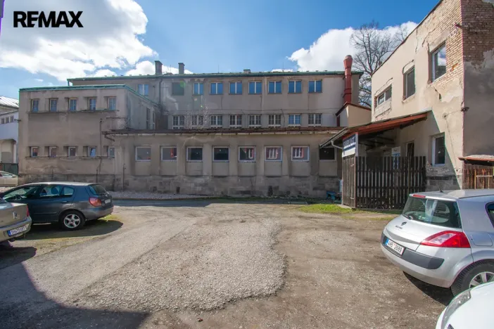 Prodej obchodního prostoru, Úpice, Dr. Teuchmanna, 1817 m2