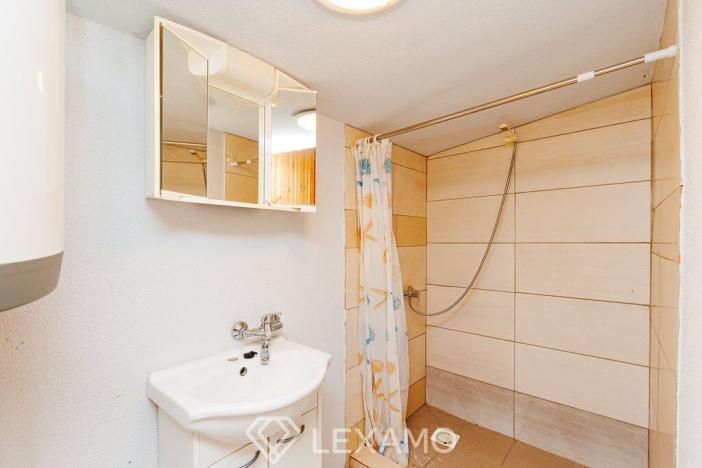 Prodej chaty, Starý Petřín - Jazovice, 82 m2