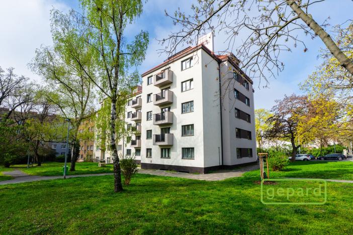 Prodej bytu 2+kk, Praha - Vysočany, Nemocniční, 66 m2