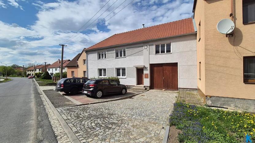 Prodej rodinného domu, Želeč, 266 m2