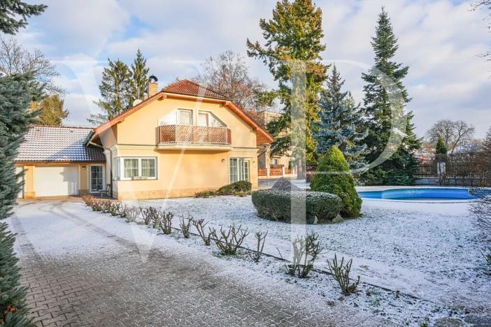 Prodej rodinného domu, Nymburk, 350 m2
