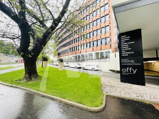 Pronájem obchodního prostoru, Praha - Nusle, Lomnického, 45 m2