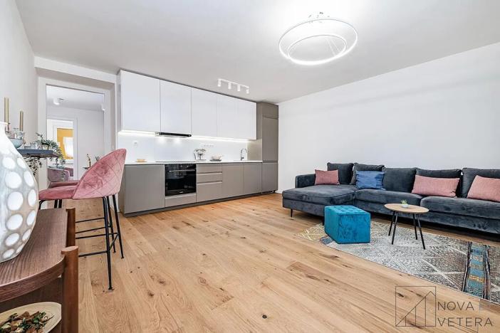 Prodej bytu 4+kk, Praha - Kobylisy, Vršní, 78 m2