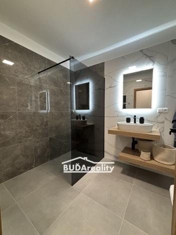 Pronájem bytu 1+kk, Zlín, Kvítková, 39 m2