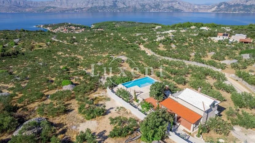 Prodej vily, Bol, Chorvatsko, 83 m2