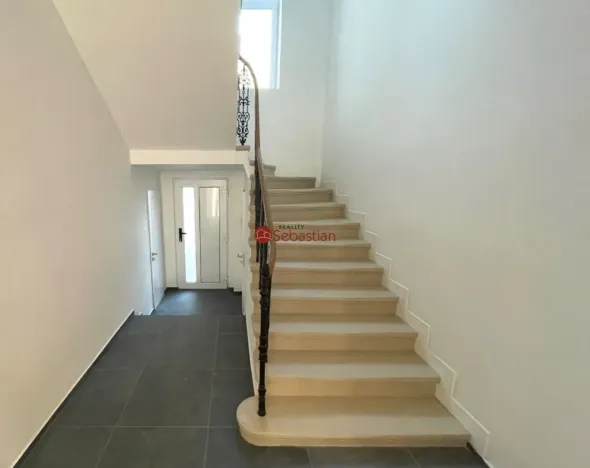 Pronájem bytu 2+1, Hořice, Sladkovského, 43 m2