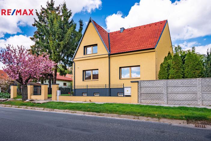 Prodej rodinného domu, Rosice, 205 m2