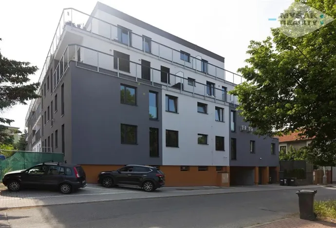 Prodej bytu 2+kk, Kladno, Vrchlického, 72 m2