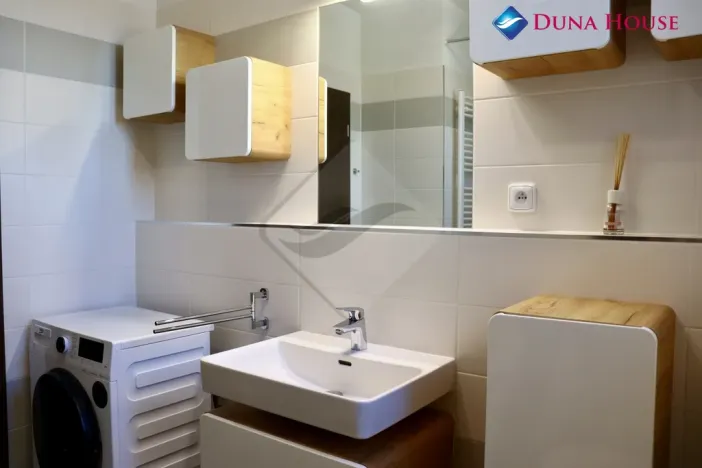 Prodej bytu 1+kk, Praha - Dolní Měcholupy, Honzíkova, 42 m2