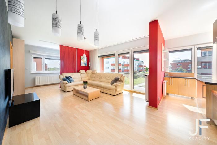 Prodej bytu 4+kk, Praha - Pitkovice, Pečárková, 105 m2