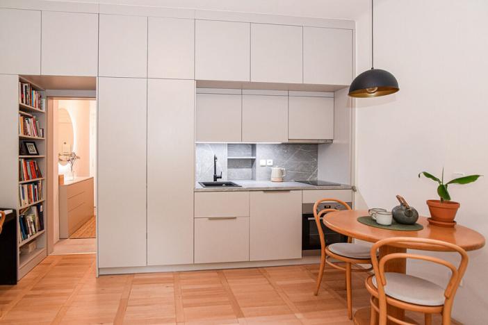 Pronájem bytu 1+kk, Praha - Vinohrady, Šrobárova, 28 m2